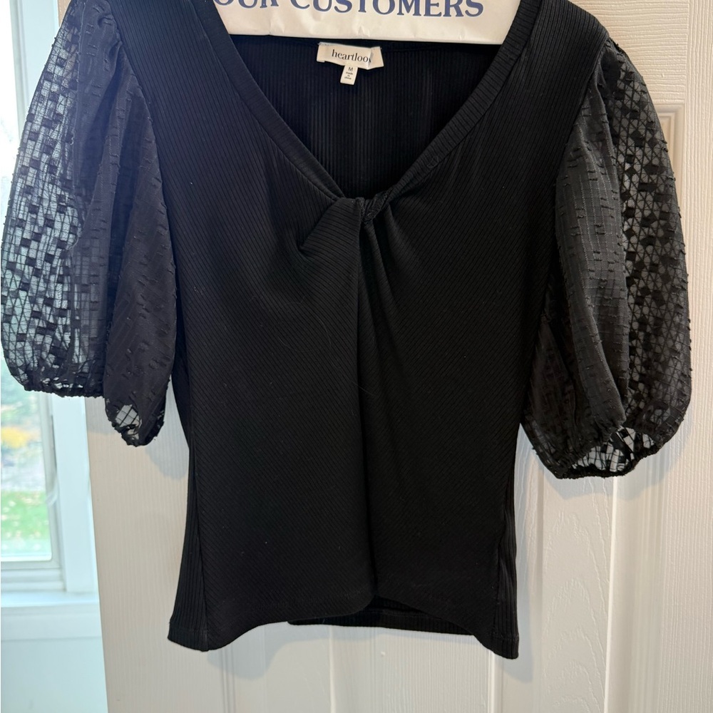 Heartloom Black Puff Sleeve Blouse